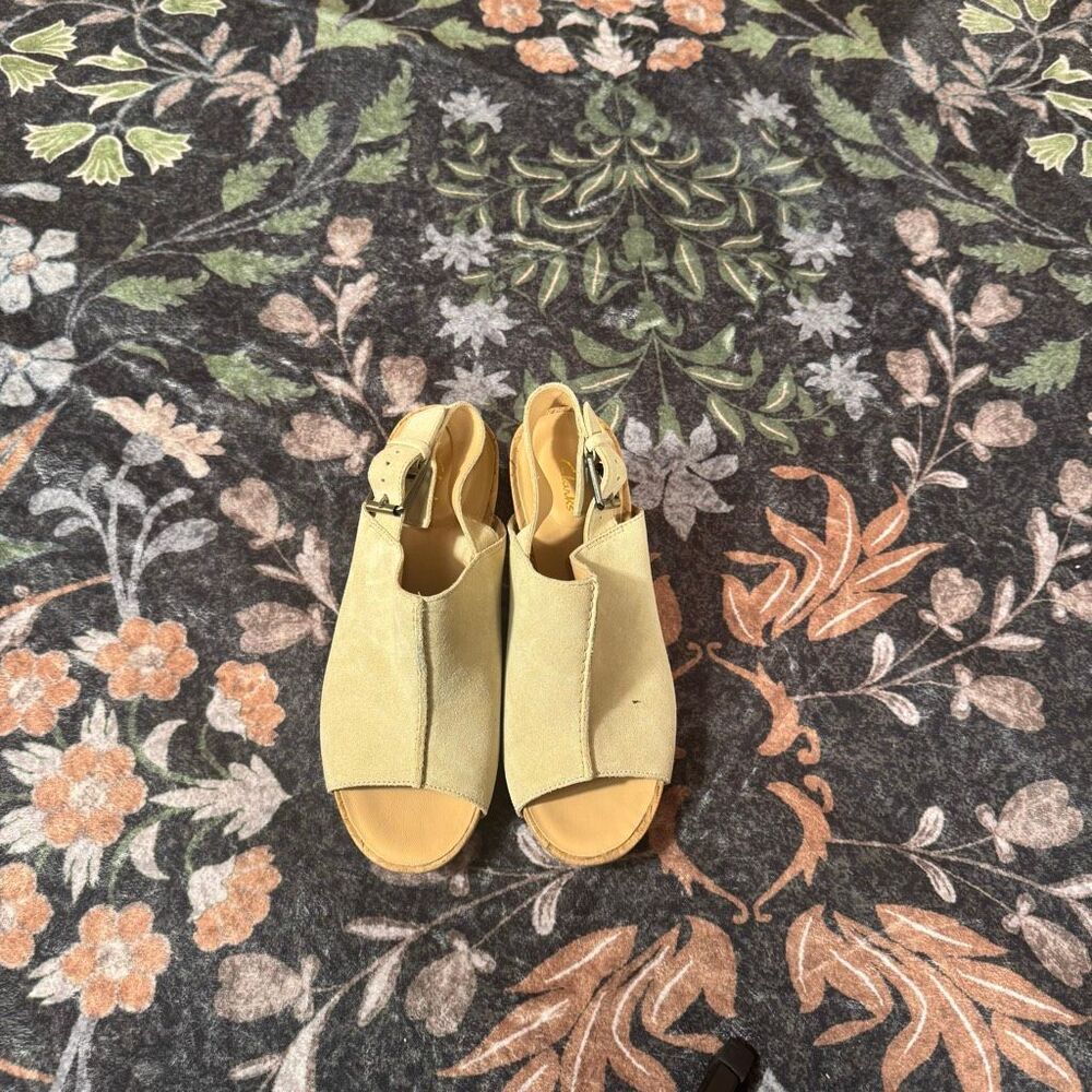 Clarks Women’s Pale Yellow Suede Wedge Sandals | Open Toe Slingback | Cork Wedge - Picture 2 of 9